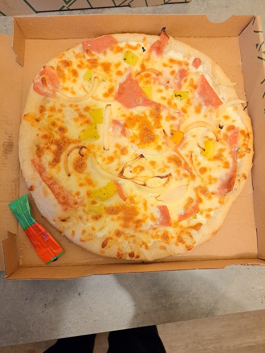 Hollywood Pizza Time-9